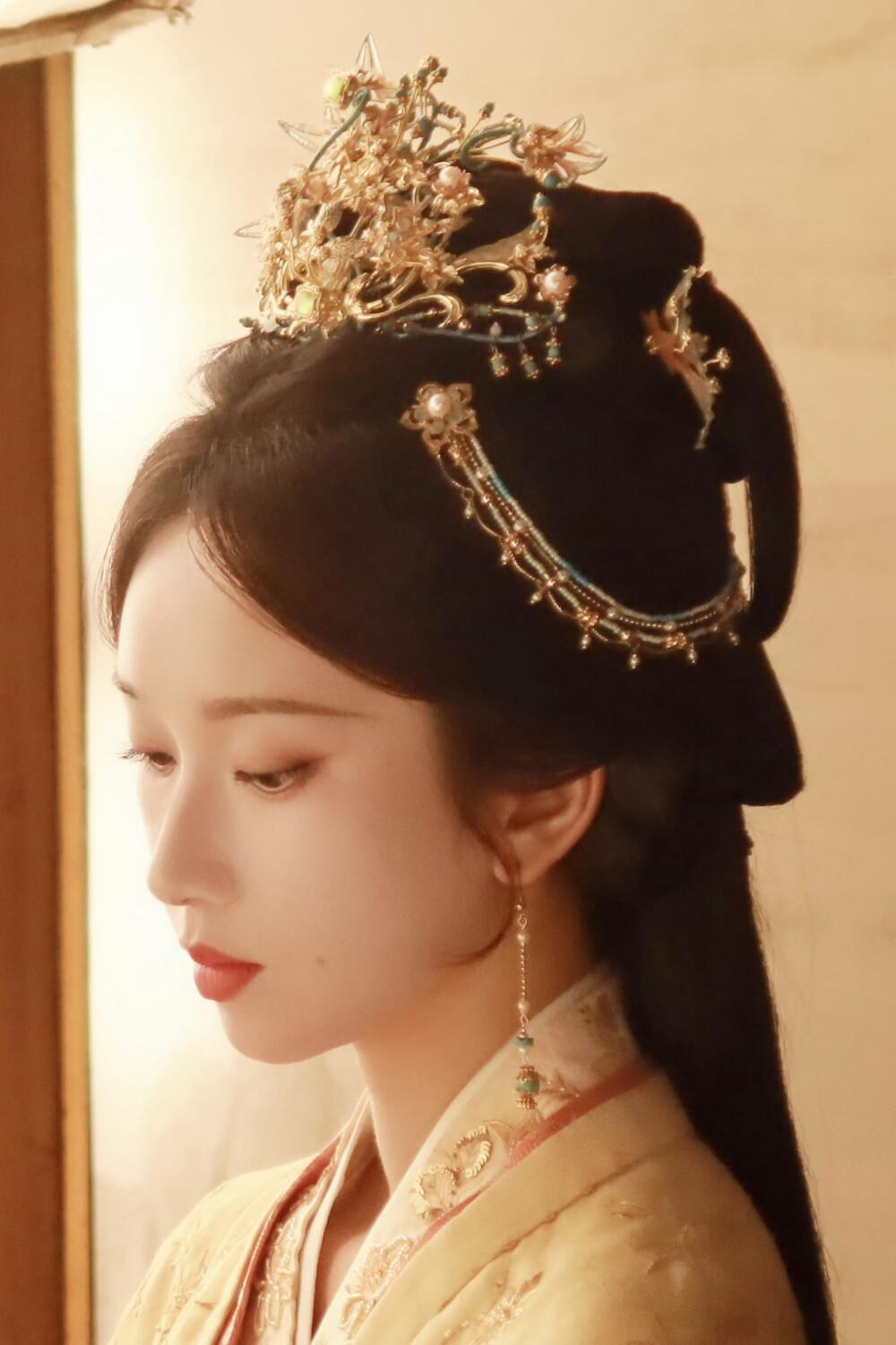 桃花映江山 孟蓁蓁