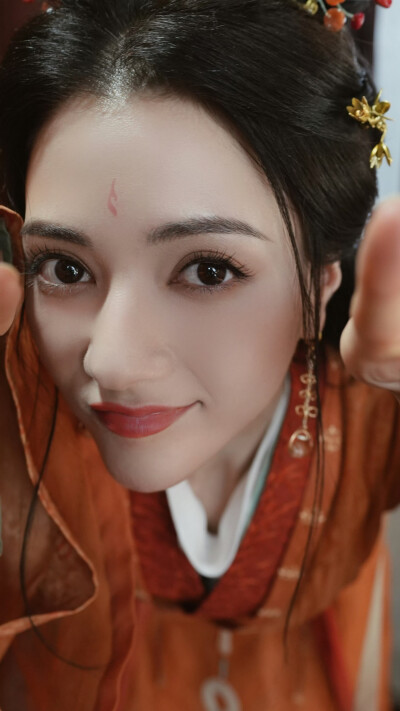 娜然