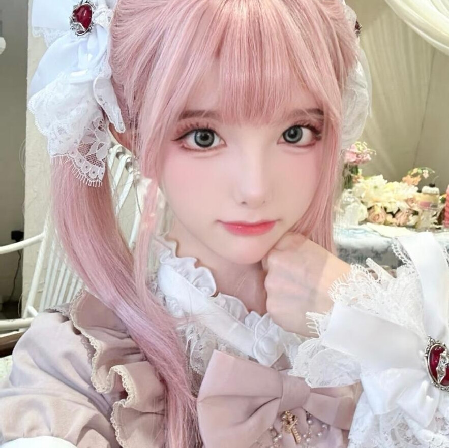 我喜欢粉色双马尾