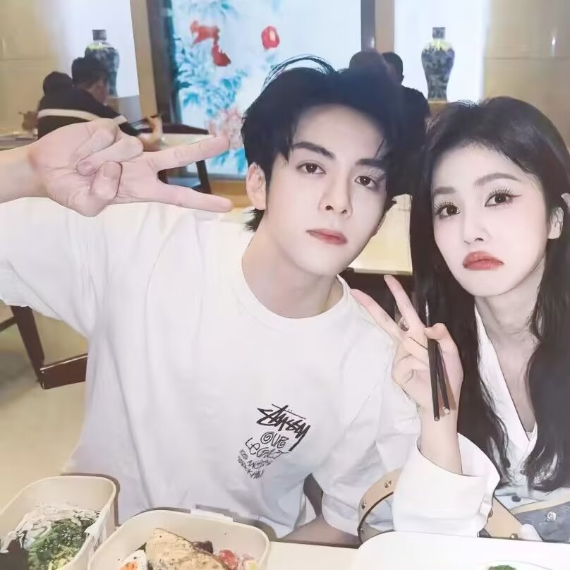 临江仙
白鹿·曾舜晞