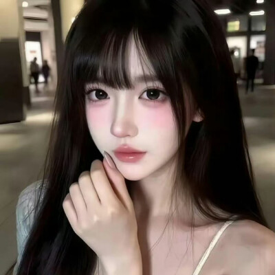 黑色