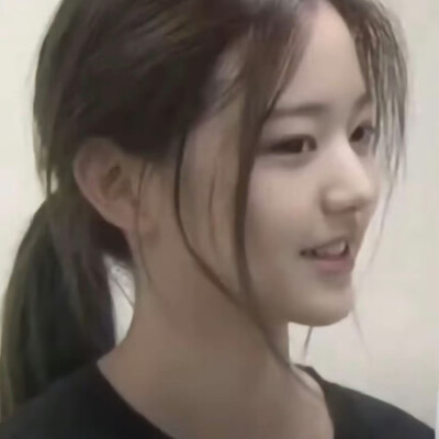 张元英
