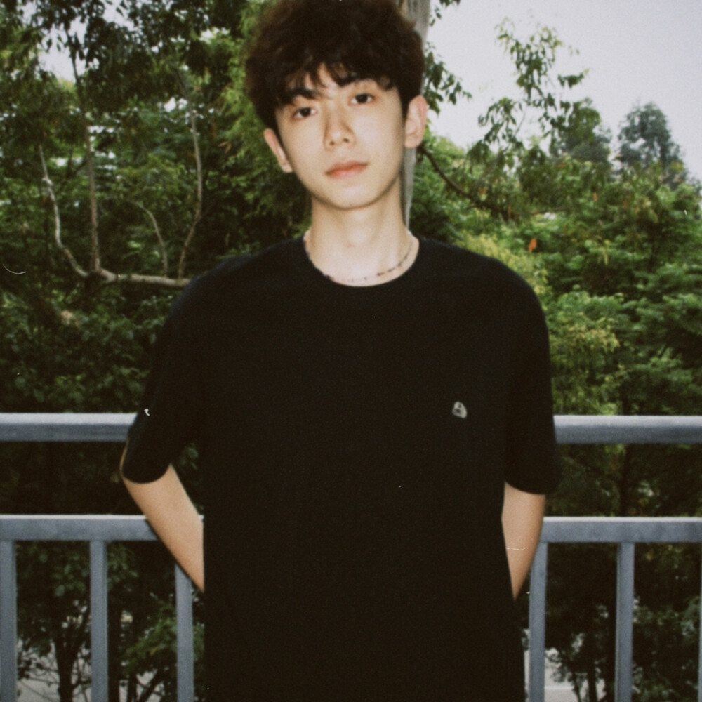 我开始接受每个不愉快的明天
侵权删