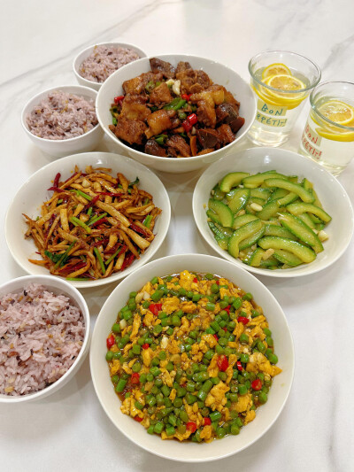 美食