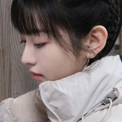 田曦薇