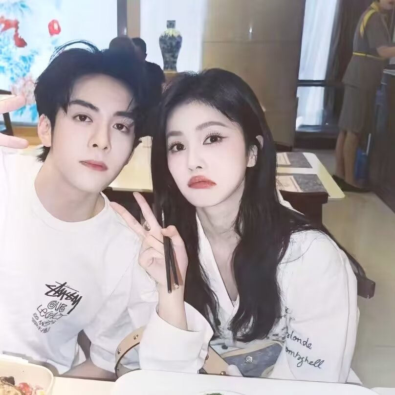 临江仙
白鹿·曾舜晞