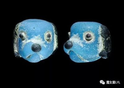 Egyptian/Phoenician Glass Dog Head Bead, 6th-4th Century BC
埃及/腓尼基玻璃犬头珠，公元前6至4世纪
