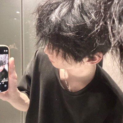 我开始接受每个不愉快的明天
侵权删