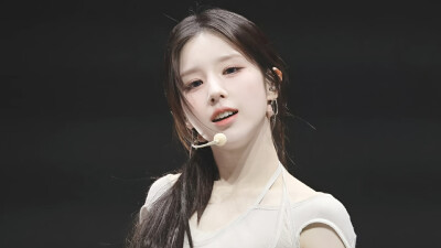 田姬振恐怖素材.橙光
禁二传二改
使用请标注:莫小言
礼貌拿图
侵删