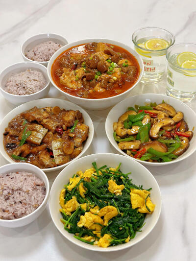 美食