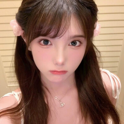 有没有女孩愿意帮我截头像？我把原图发给你，你帮我截成1:1