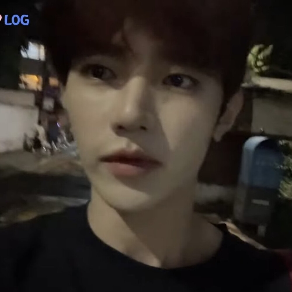 集呆萌与腹黑于一体的狗修金sama哟