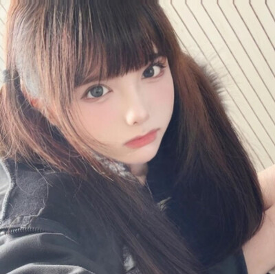 有没有女孩愿意帮我截头像？我把原图发给你，你帮我截成1:1