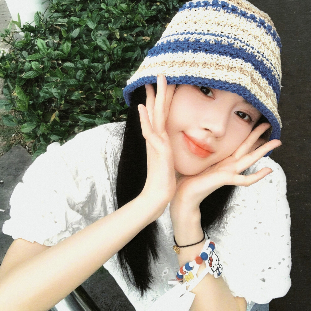 
不做木讷树 只做自由风