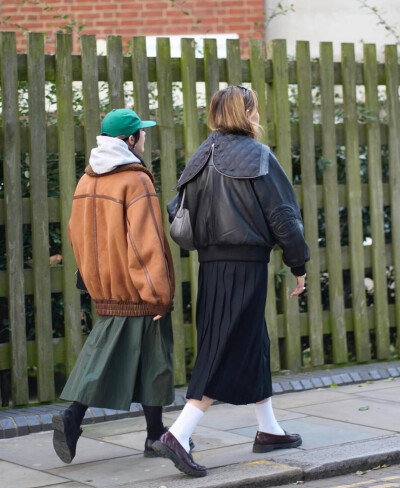 BY爱喝可乐的古娜小姐 