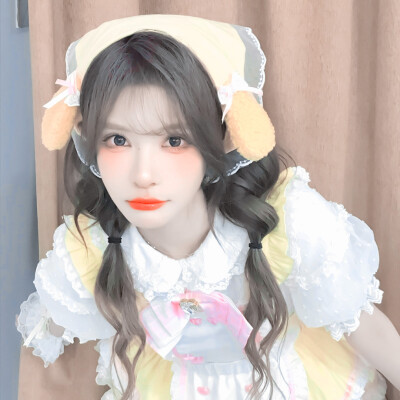 杨冰怡