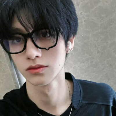 妹妹你坐船头