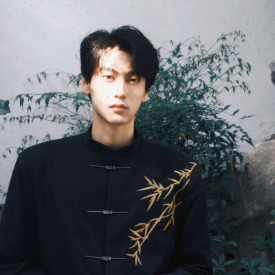 我的一生会有很多女主角
但你是人生中我唯一的男主角
