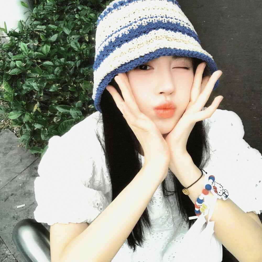 
不做木讷树 只做自由风