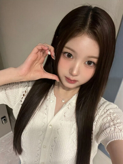 tripleS Joobin周彬