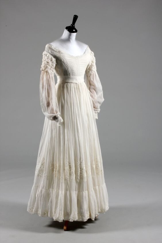 1830 wedding dress