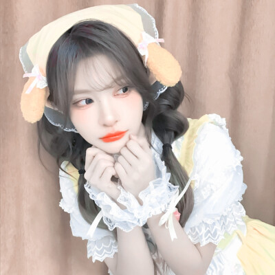 杨冰怡