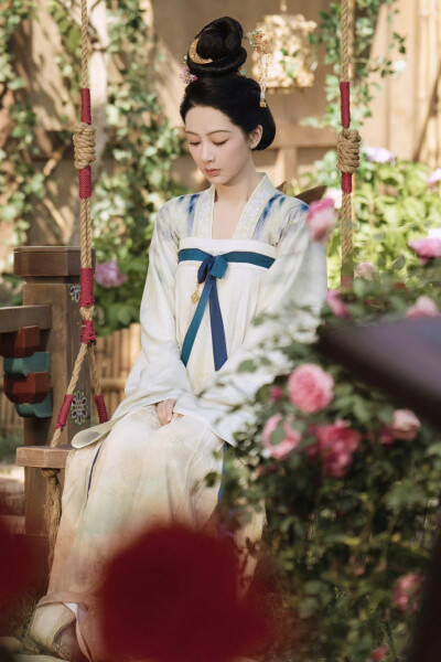 锦绣芳华 何惟芳