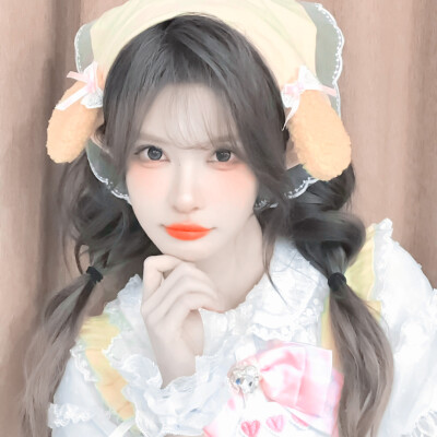 杨冰怡