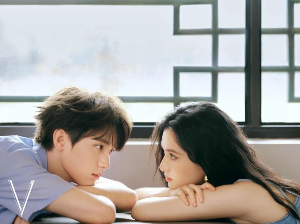 BY爱喝可乐的古娜小姐 焕羽