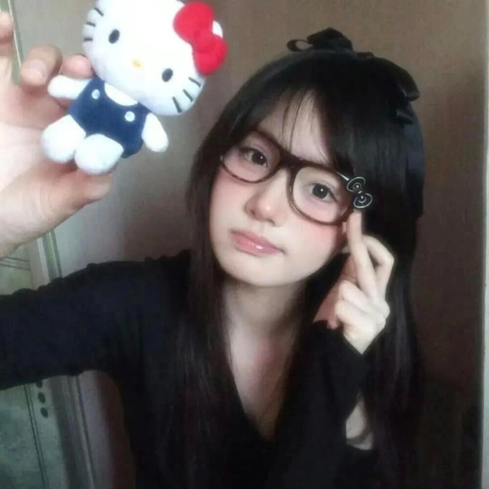 "以往的误会不需要解开， 我们长辞永绝，就是最好的结果。"