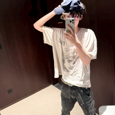 男头
二传头像注明出处