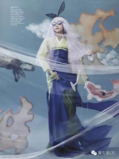 
再来看一套韩国Vogue的时尚摄影，很喜欢这种清新混搭的感觉哦！
Vogue Korea Editorial June 2014 - So Hee Song by Hyea Won Kang
