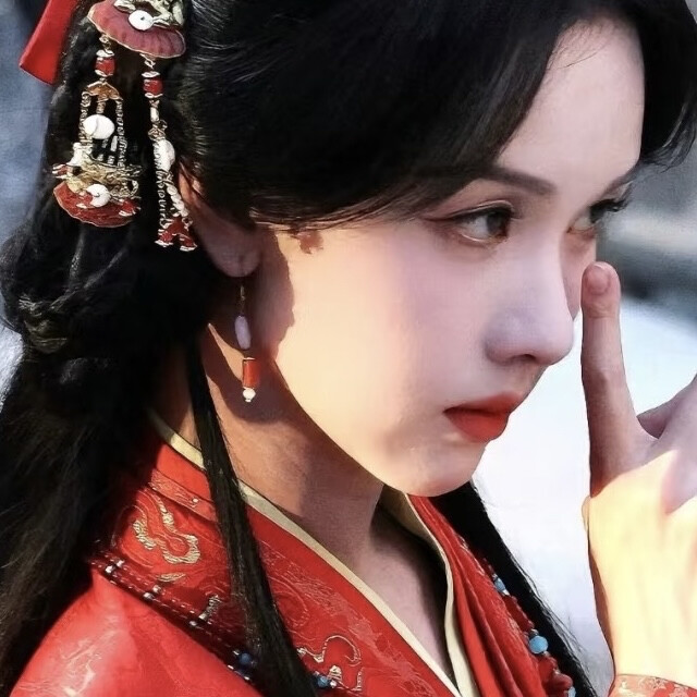 陈都灵