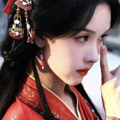 陈都灵