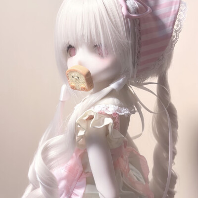 ⦁✣⦁