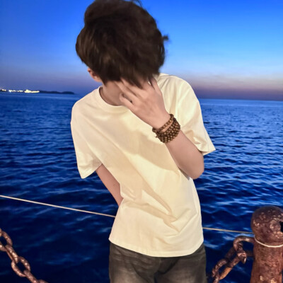 男头
二传头像注明出处