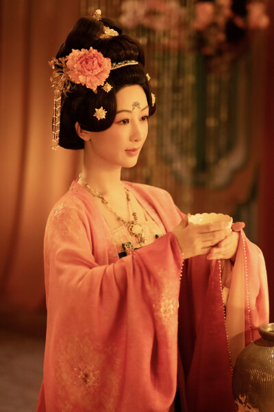 锦绣芳华 何惟芳