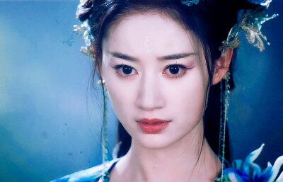 郭晓婷
图：粟奈