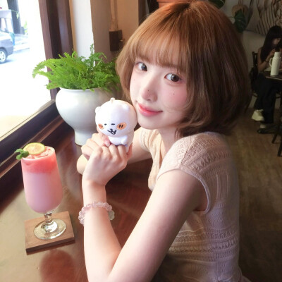 女头
二传头像注明出处