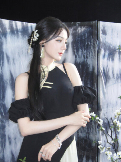 迪丽热巴