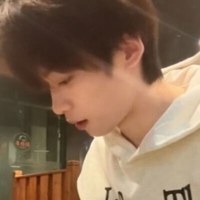梓渝