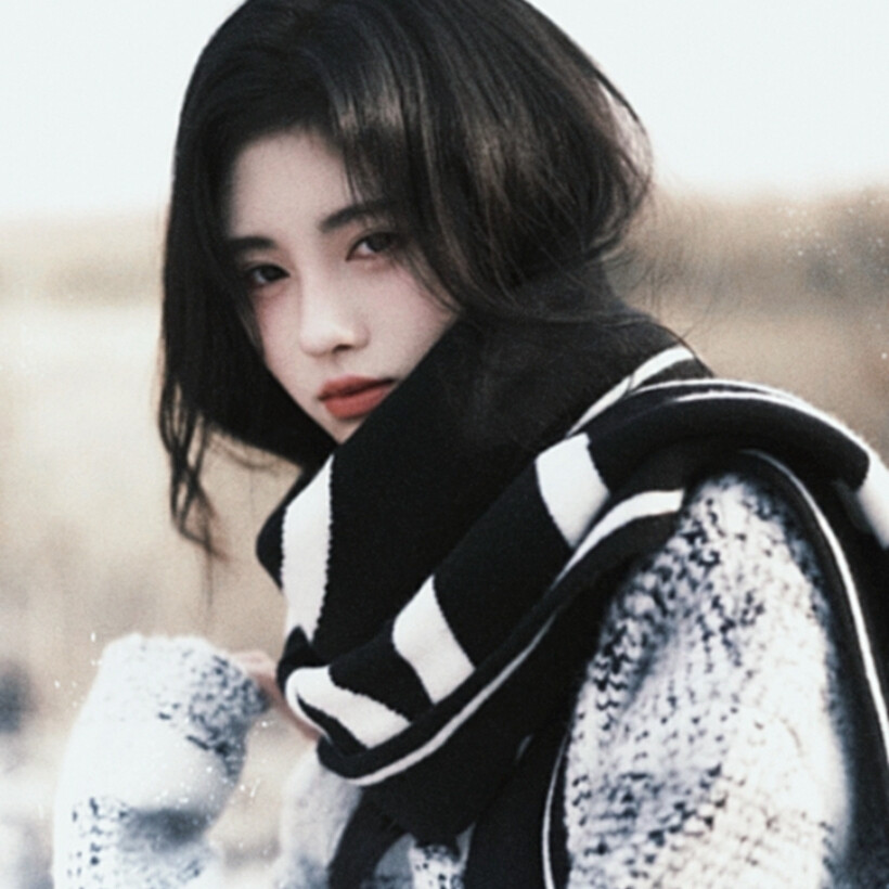 你的眼眸轮转于我的远古旧世纪