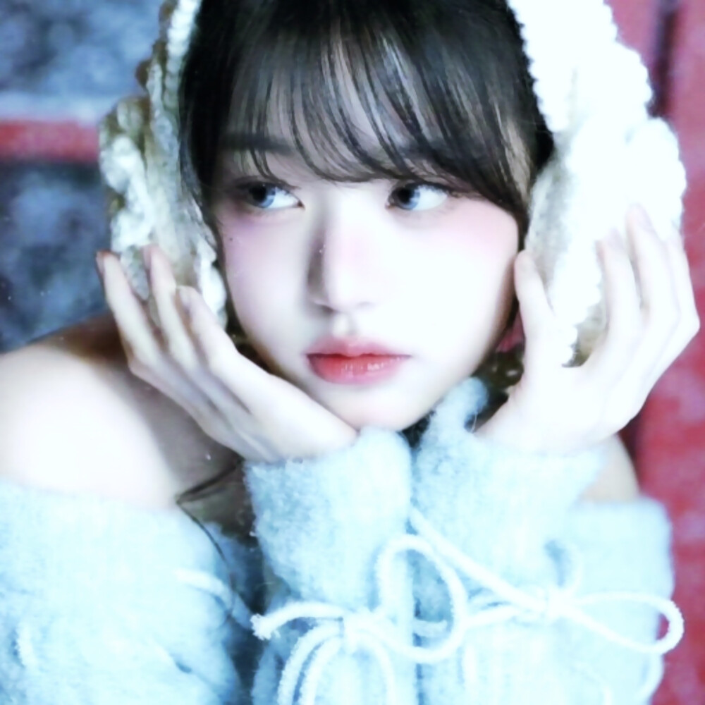 你的瞳孔截停我心底的酸涩雨