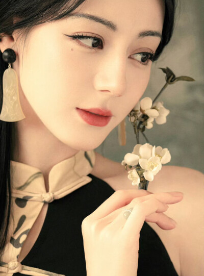 迪丽热巴