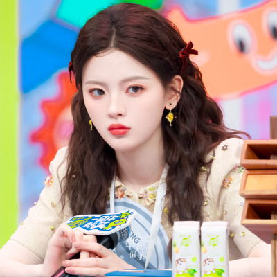 杨超越