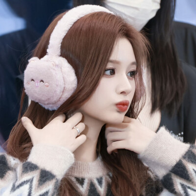 Khione_0101 | 雪允