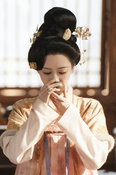 锦绣芳华 何惟芳