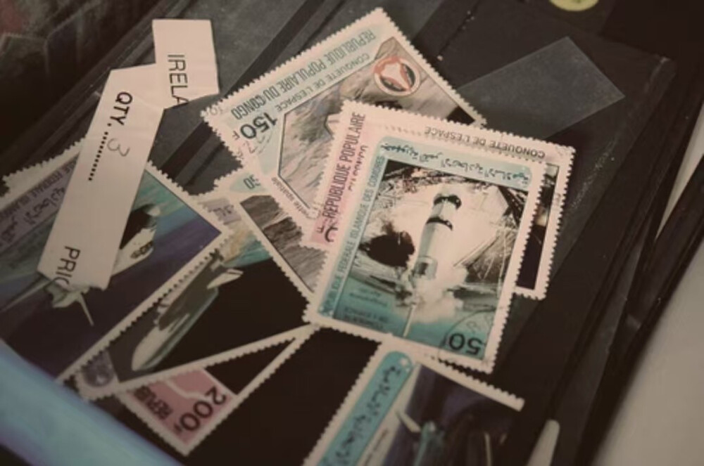 宫胁咲良｜1990、雨湿巴黎^moist.
星眠旷野宝宝送的图！