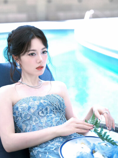 赵今麦