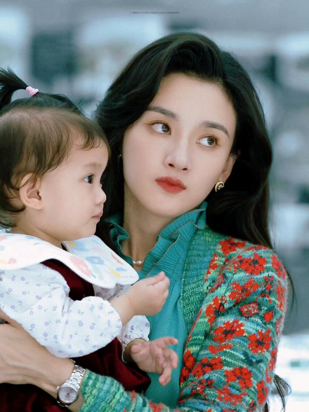 崔冰冰
淬火年代｜宋祖儿 ​
cr@塑料河